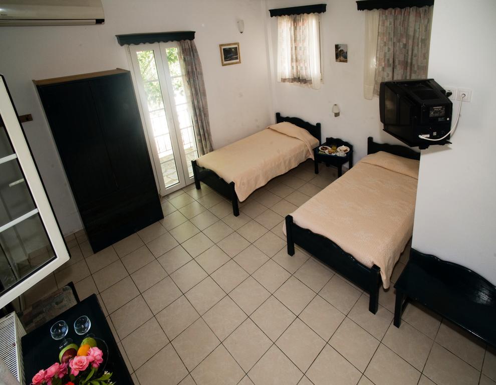 Aiolos Hotel Menites Ngoại thất bức ảnh